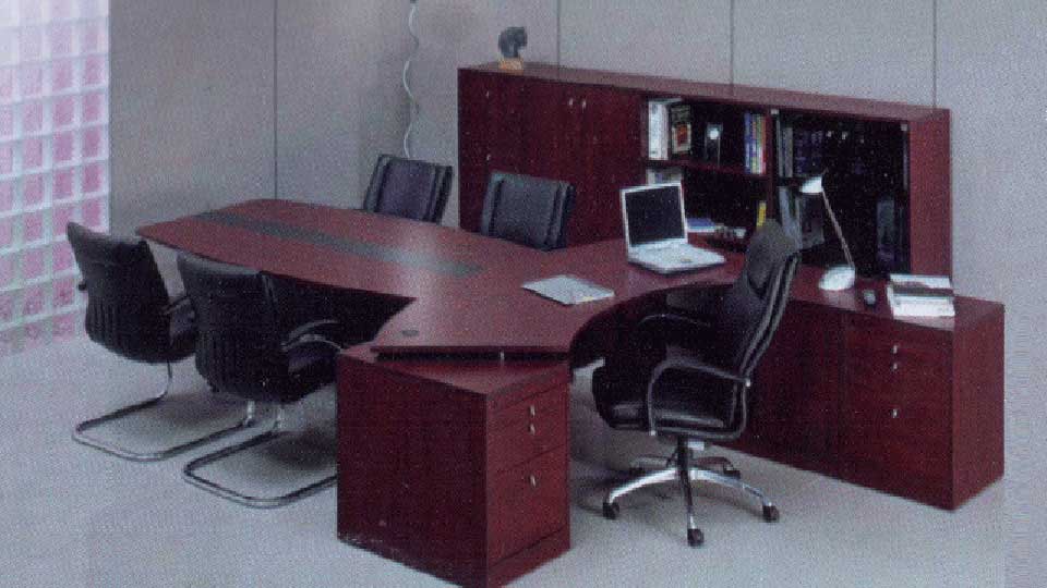 ست اداری همراه با میز کنفرانس - میز مدیریت و کنفرانس 